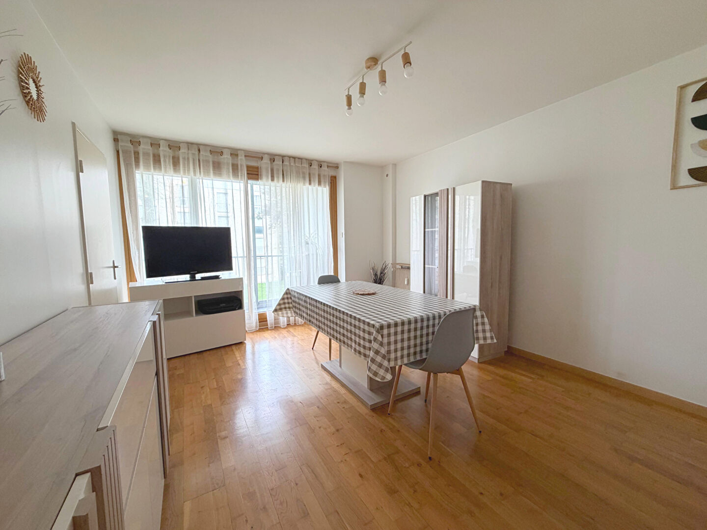 
RENNES
 (35000) - 4 pièces - 78 m