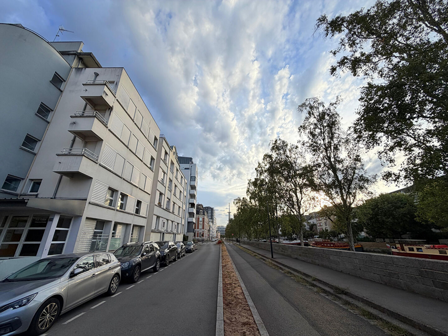 
RENNES
 (35000) - 1 pièces - 17.25 m